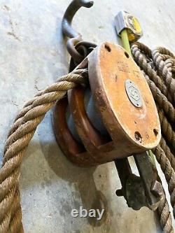 RARE! Antique Rolle Bushed Block & Tackle Pulley Set 2 with 150' Feet Rope