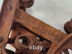 READ Antique Louden Cast Iron Easy Lock Hay Carrier Trolley Barn Farm Ranch 21