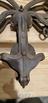 Rare Vintage Farm Implement Cast Iron Hay Trolley With Pulley