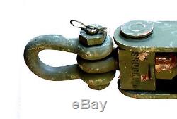 Skookum 70 Ton 3/4 Wire Snatch Rigging Block Swivel Tackle with Shackle. NEW