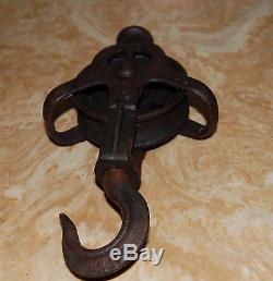 Vintage Cast Iron Barn Pulley