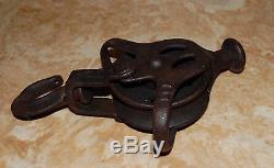 Vintage Cast Iron Barn Pulley