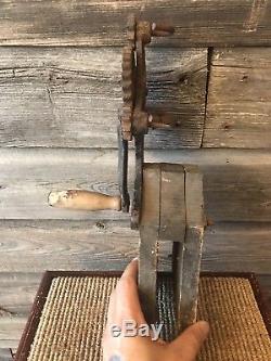 Vintage 1901 Cast Iron Wood Rope Maker