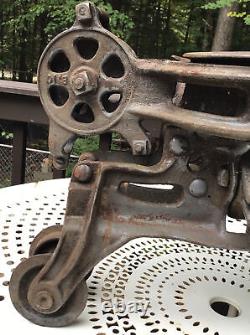Vintage Antique Barn Hay Trolley Cast Iron Unloader Tool