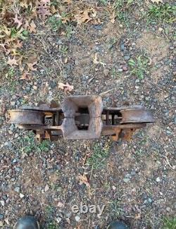 Vintage / Antique Cast Iron Hay Trolley Barn Equipment / Tool collectable