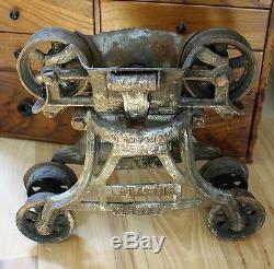 Vintage Antique Cast Iron Myers Ashland O Unloader Hay Trolley Carrier Pulley