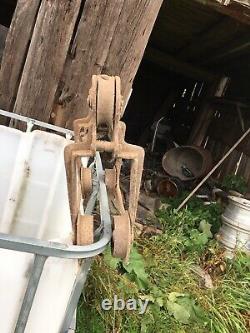 Vintage Antique Hay Barn Trolley Carrier Pulley Porter