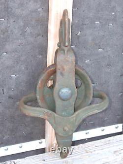 Vintage Antique NOS New Cast Iron Hay Trolley Carrier Steampunk Barn Rope Pulley