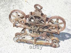Vintage Antique Starline STAR Hay Trolley Carrier Steampunk Barn rope Pulley old