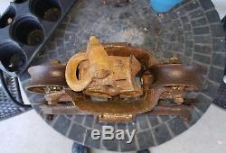 Vintage Cast Iron F. E Myers Ok Hay Trolley With Center Drop Pulley Ashland