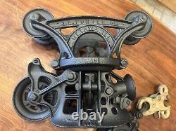 Vintage Cast Iron J. E. Porter Hay Trolley And Pulley Ottawa ILL. Please Read