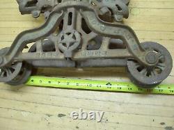 Vintage Cast Iron Peerless H. H. F. Co Farm Barn Pulley Hay Trolley Carrier