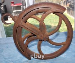 Vintage Cast Iron Well Pulley Antique Old Farm Wheel Barn Steampunk