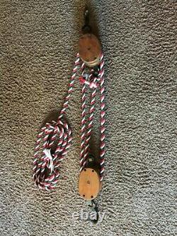 Vintage Dual Pulleys Wooden Block And Tackle with Hooks rope