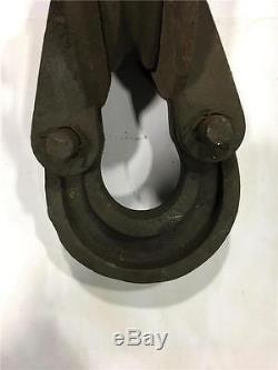 Vintage HYSTER Cast Iron 53227 53228 Antique Barn 11 x 2 Pulley Block & Tackle