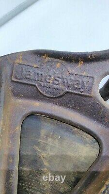 Vintage Large 10 Diameter Jamesway Cast Iron Barn Pulley
