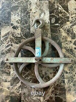 Vintage McGRAW EDISION BREWER Titchener CAST IRON Pulley Model 15 HUGE