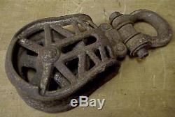 Vintage Myers OK Unloader Hay Trolley Cast Iron Center Drop Pulley Barn Fresh