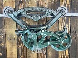 Vintage THE NEY MFG. CO. CANTON OHIO Barn Hay Trolley With Center Drop Pulley