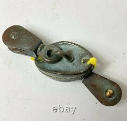 Vintage Wilcox Cr. Block And Tackle Pulley Mounted Marine Hardware 21 Patina Wc