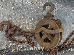Vintage Yale & Towne 1 Ton Block n Tackle Chain Hoist Screw Geared Block