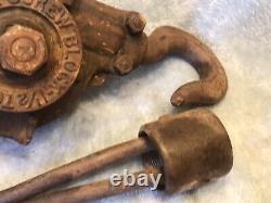 Vintage Yale & Towne Chain Hoist 1 1/2 Ton Duplex Swivel Pulley Withtool- Period