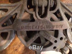 Vintage antique HUDSON UNLOADER HAY TROLLEY barn carrier with pulley