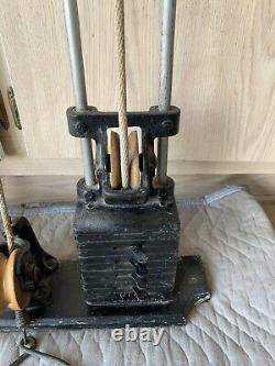 Vtg 1950s Wall Mount Rope & Pulley Workout Station