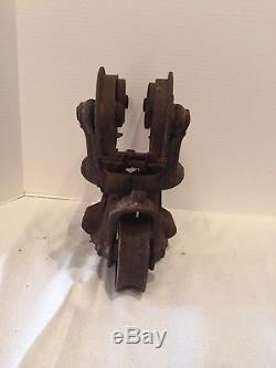 Vtg Antique F. E. MYERS UNLOADER HAY TROLLEY carrier rustic farm tool Cast Iron