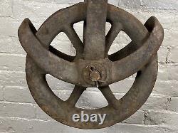 WOW! 36 LB Antique Iron Pulley, 12 Dia Wheel, Swivel Hook, Max 2 Dia Rope