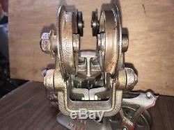 Whitman And Barnes Wb Diamond Hay Trolley Carrier Barn Pulley With Center Pulley