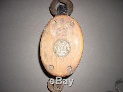 YOUNG Seattle Block and Tackle Double Pulley Wood and Iron 10 long 4 CB VG cnd